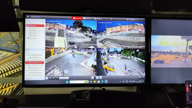 Sala de control monitoreando el estadio