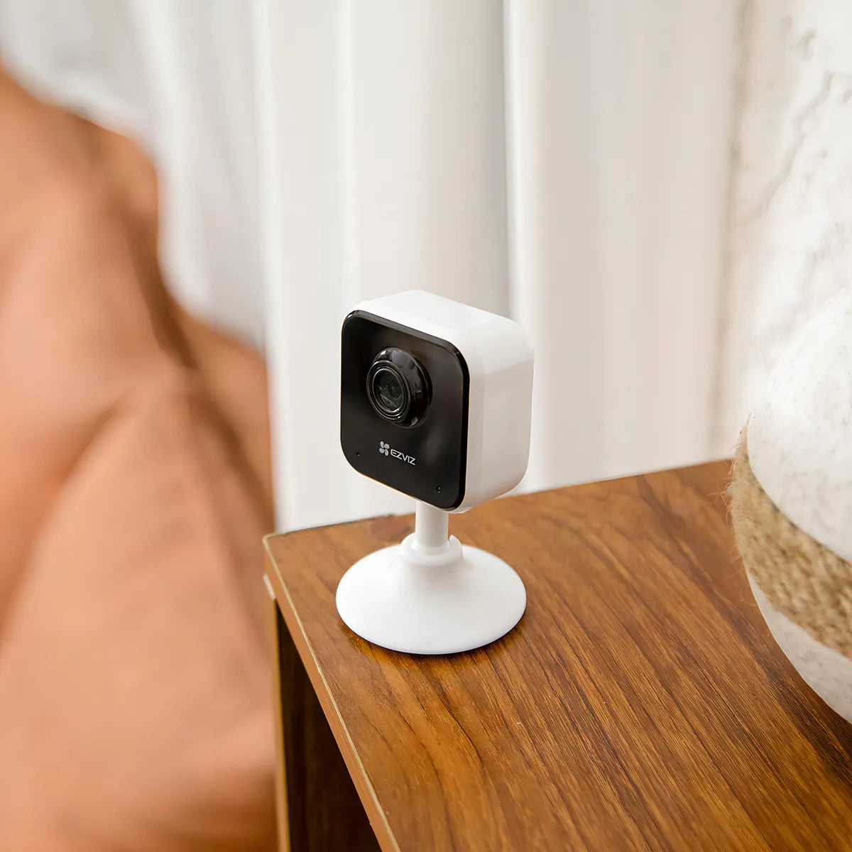 📹 EZVIZ H1C 2MP – Cámara WiFi Compacta para Interior